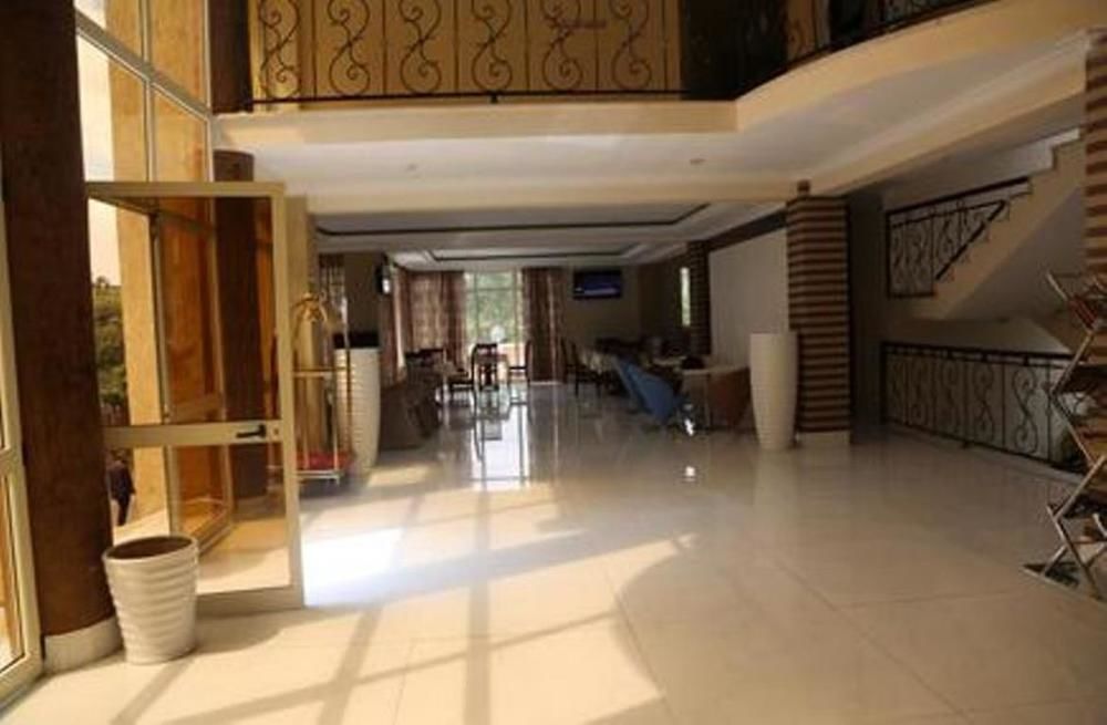 Hometown Addis Hotel Bagian luar foto